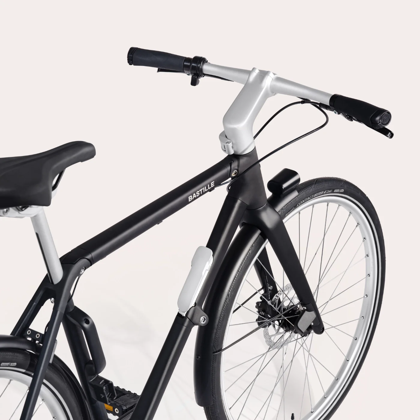 Le Bastille E - Image 4